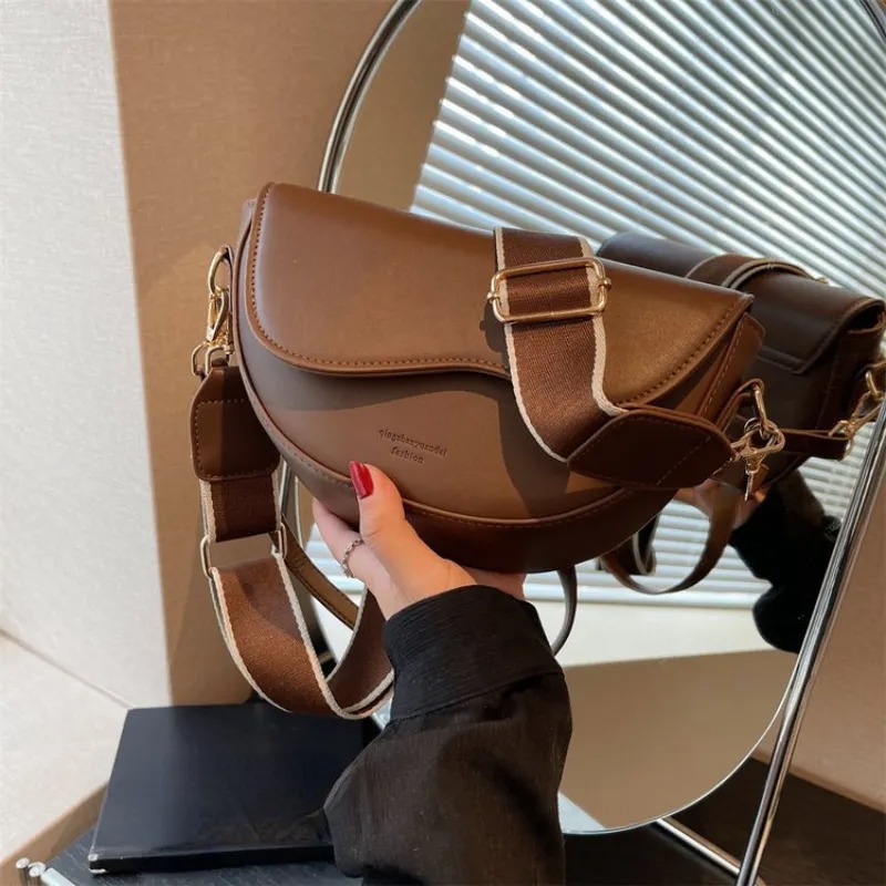 Vintage Solid Color Saddle All-Match Crossbody Bag With Colorblock Wide Strap bag