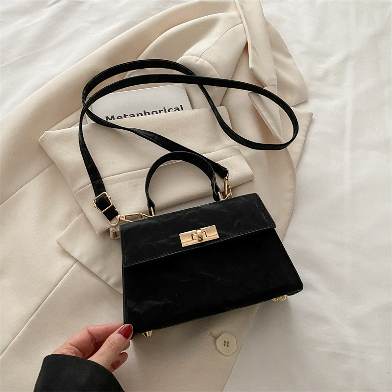 Spring Summer New Fashion Crossbody Simple Commuter Trendy Korean Version New Free Delivery Designer Bag Solid Color Single Luxury Bag Shoulder Small 