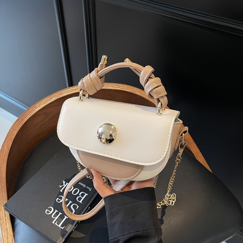 This Year's Popular Fashion New Free Delivery Designer Bag Texture Mini Ins Lock Buckle Small 2025 Spring/summer Luxury Bag New Style Westernstyl