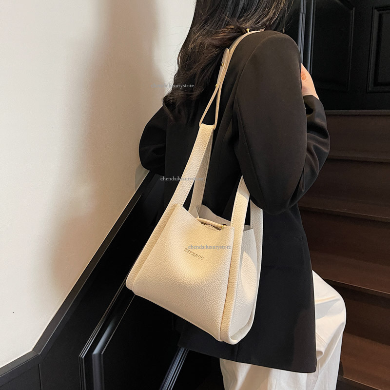 2025 Women's New Shoulder Bag Free Shipping Designer Litchi Pattern Bucket Bag Portable Simple Fashion Handbag 3D Vegetable Basket