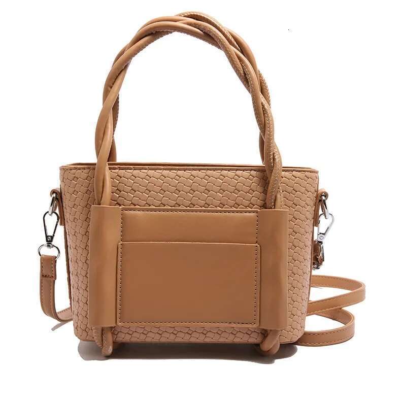 Premium Retro 2025 New Popular Versatile Messenger Fashionable Portable Bucket Bag
