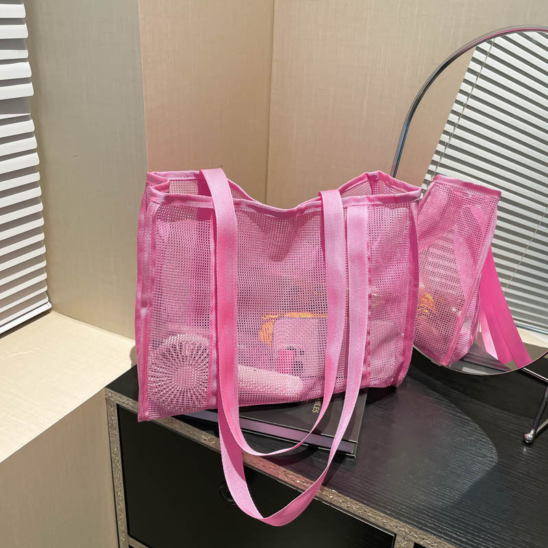 Free Delivery Designer Bag Handheld Shower 2025 Winter Mesh Beach Makeup Storage Large Capacity Portable Luxury Bag