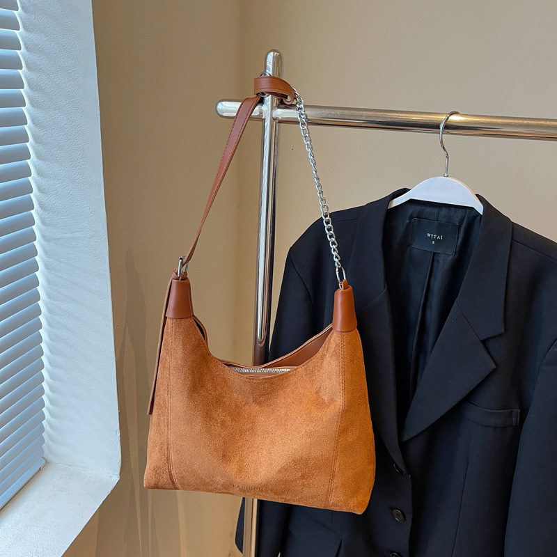 Free Delivery Designer Bag 2025 New Soft Leather Stylish Large Capacity For Women Fashionable And Personalized Casual Shoulder Crossbody Tote Luxury 0