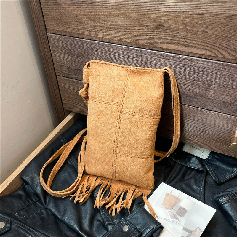 Free Delivery Designer Bag 2025 Suede Niche Design New Women's Bohemian Style American Tassel Frosted Crossbody Luxury Bag