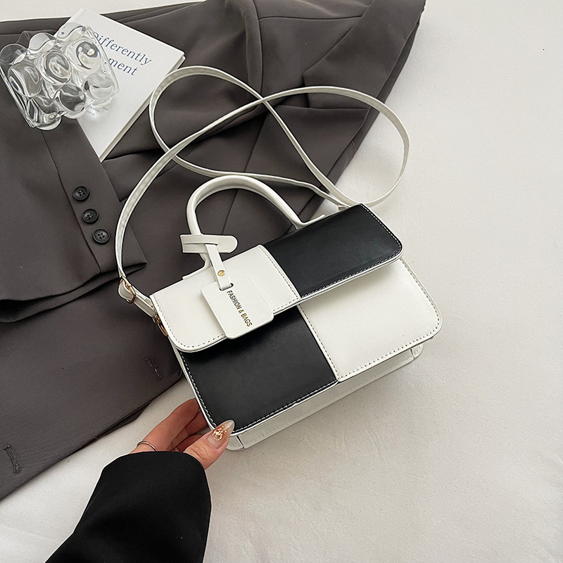 Niche Design New Free Luxury Bag Delivery Designer Bag Color Blocking Splicing Handheld Small Square 2025 New Texture Crossbody Fashionable Single Sho