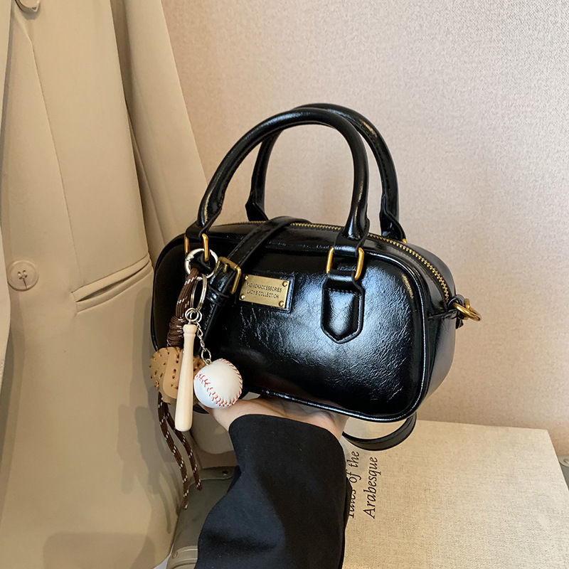 High Quality Brand High-quality New Model Free Delivery Designer Bag Niche Handheld Bowling Ball Women's Texture Single Shoulder Crossbody Bag