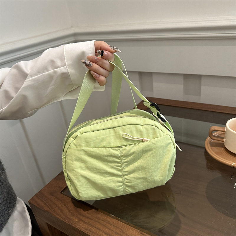 Free Delivery Designer Bag Nylon Crossbody New 2025 Women's Casual Shoulder Lightweight Large Capacity Small Cloth Luxury Bag