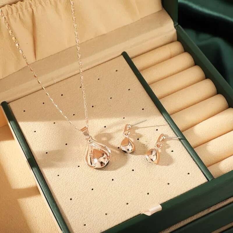 3Pcs Rose Gold-Color Necklace Earrings Green Crystal Glass Alloy Pendant Simple Fashion Style Jewelry Set