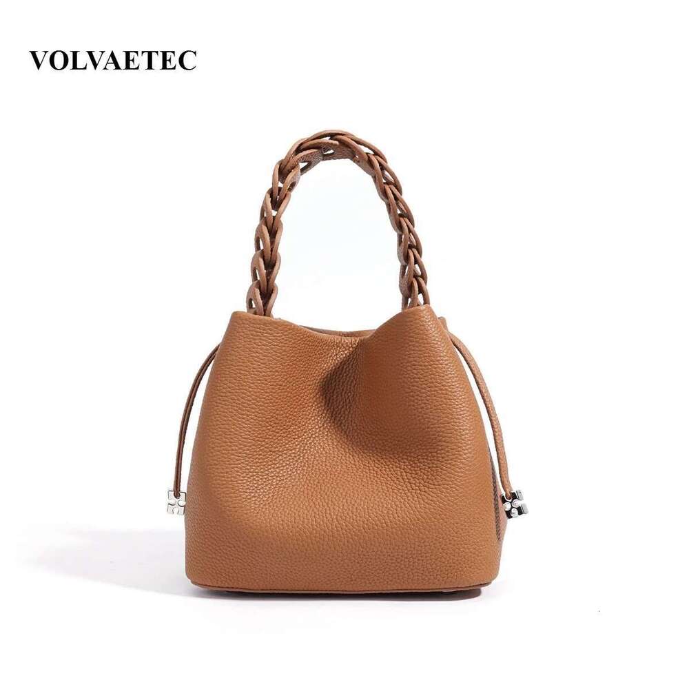 VOAETEC First-layer Cowhide Bucket 2025 Early Spring Real Leather Messenger Commuter Casual Versatile Bag Womens