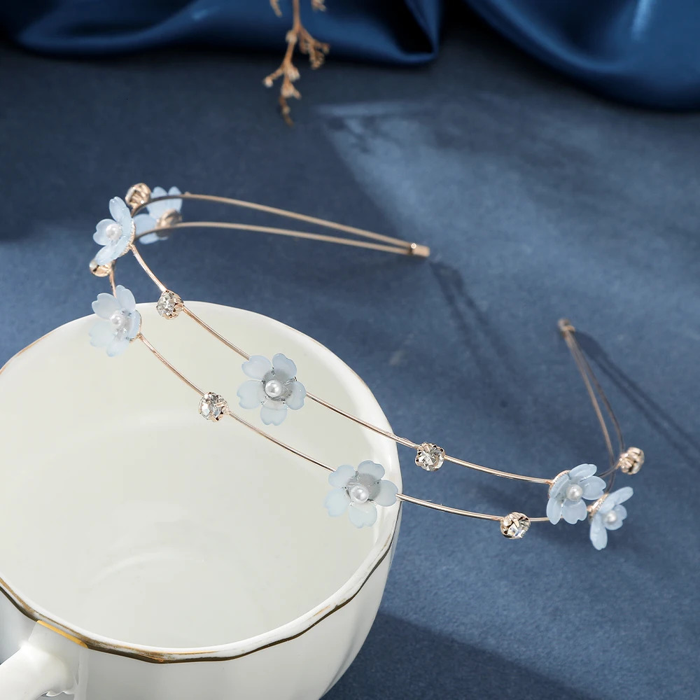 AWAYTR Double Layer Metal Hairband Flower Pearl Headband for Women Headwear Shiny Rhinestone Hair Band Hoop Hair Accessories 250509
