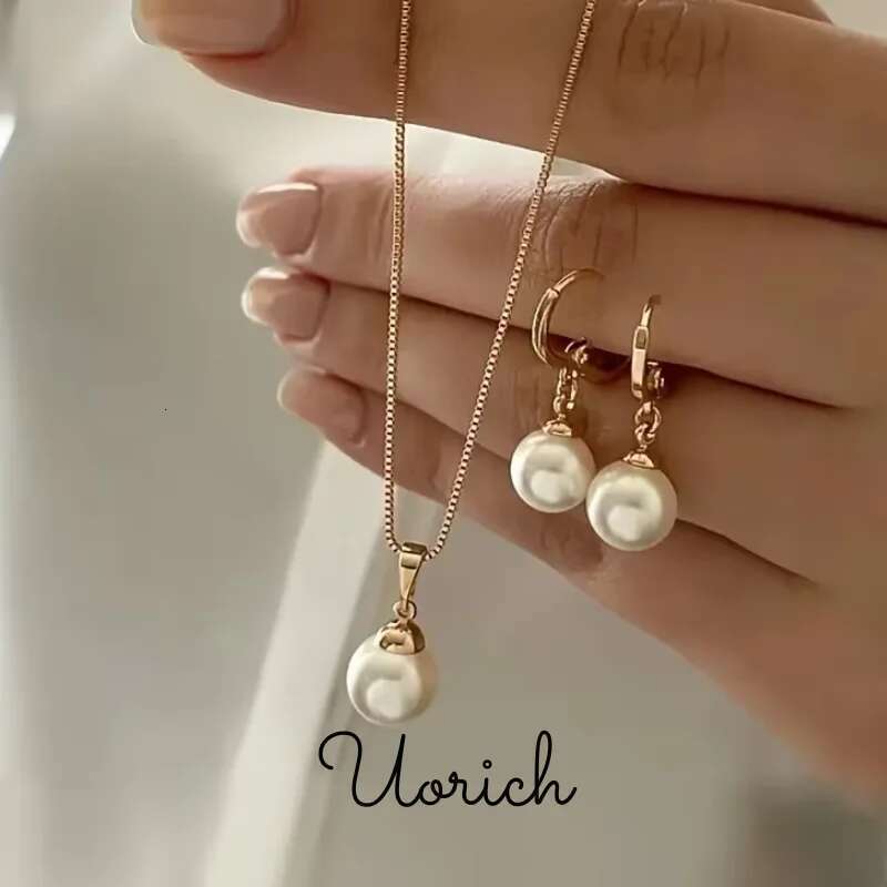Uorich Classic Baroque Pendant Necklace For Women Temperament Geometric Design Light Pearl Earrings Jewelry Set