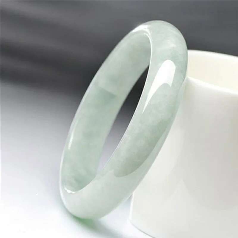 Bracelet Natural Material Ice Jade Bangle Women Jewelry Light Green Fashion Bangle Lucky Stone Crafts Gift For Mother