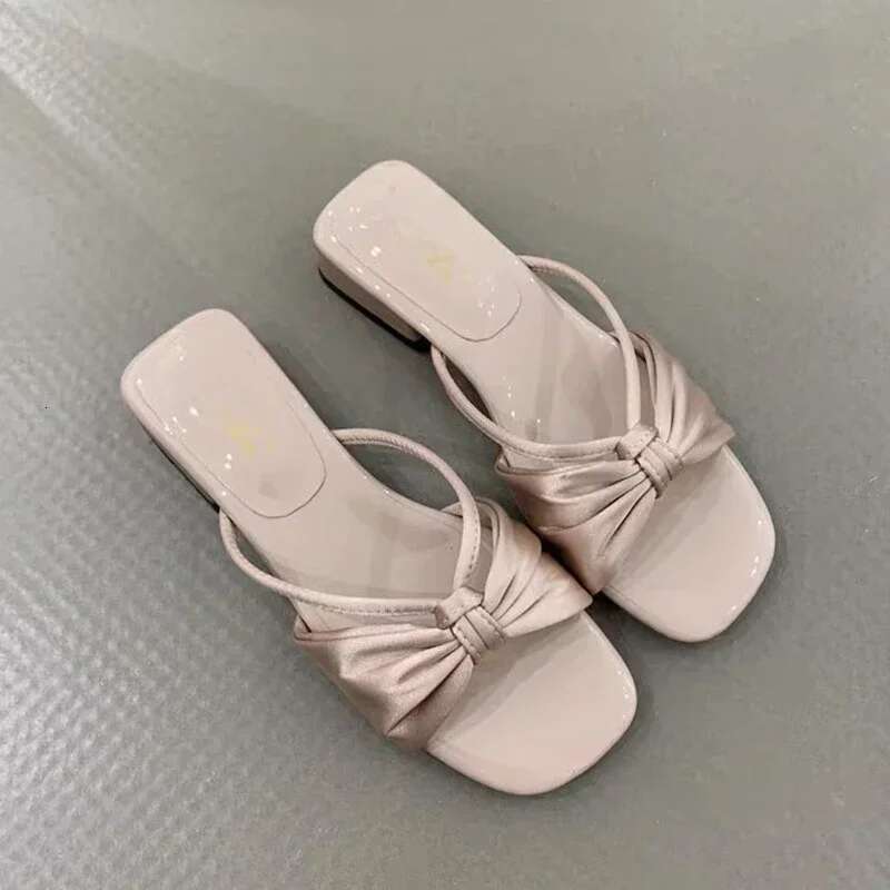 Flats Bow Women Slippers Summer Designer Shoes Elegant Woman Sandals Walking 2025 Casual Flip Flops Beach Slides Mujer Zapatos