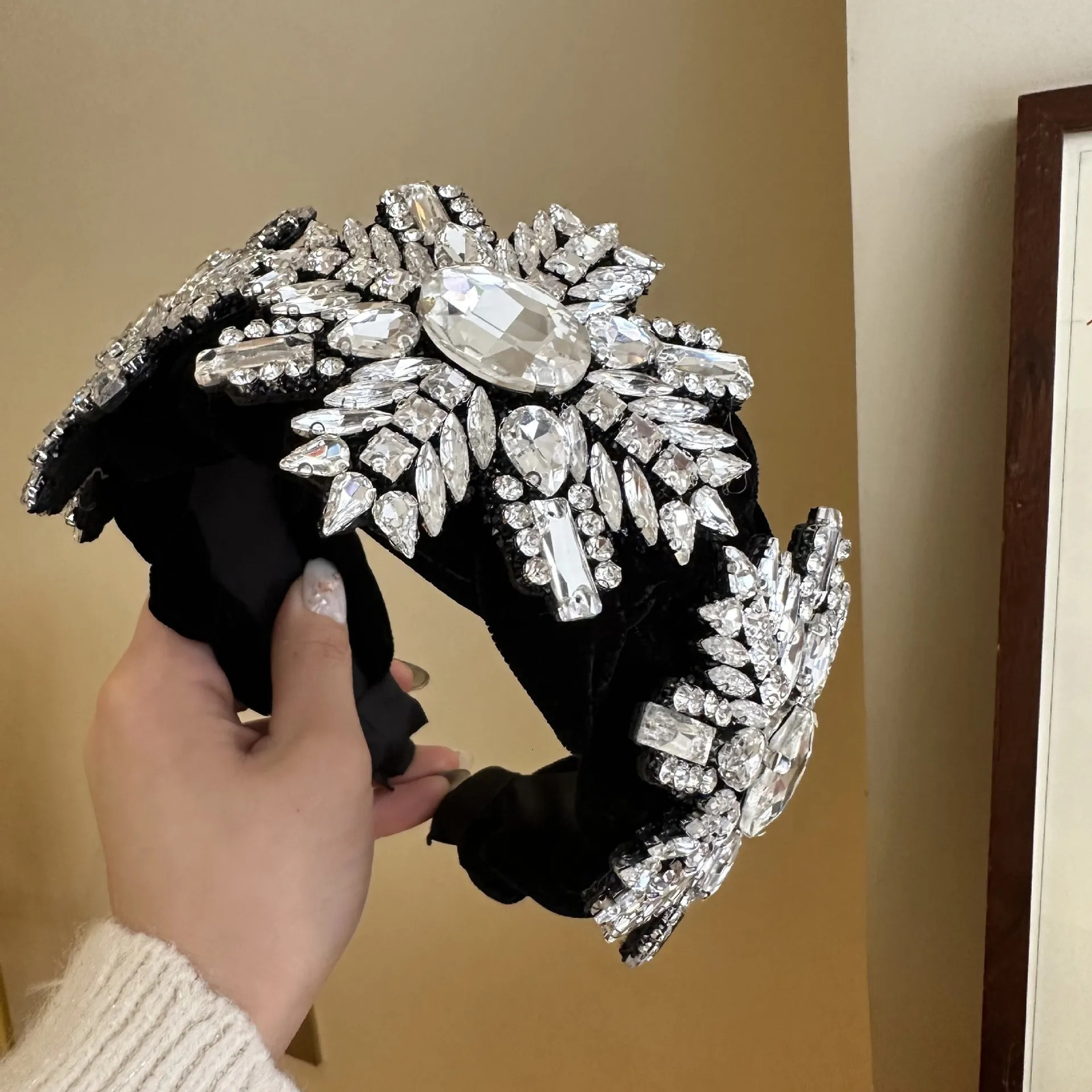 Shiny Rhinestone Crystal Beads Headbands for Women Ladies Hair Hoop Bride Wedding Hair Accessories Girl No-slip Hairbands 250509
