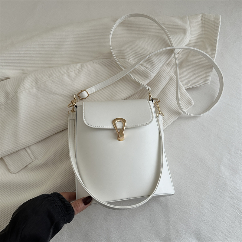 Fashionable Highend Zero Wallet Single New Free Delivery Designer Bag Luxury Bag Shoulder Handheld Solid Color Mobile Phone Trendy Mini Small Women�