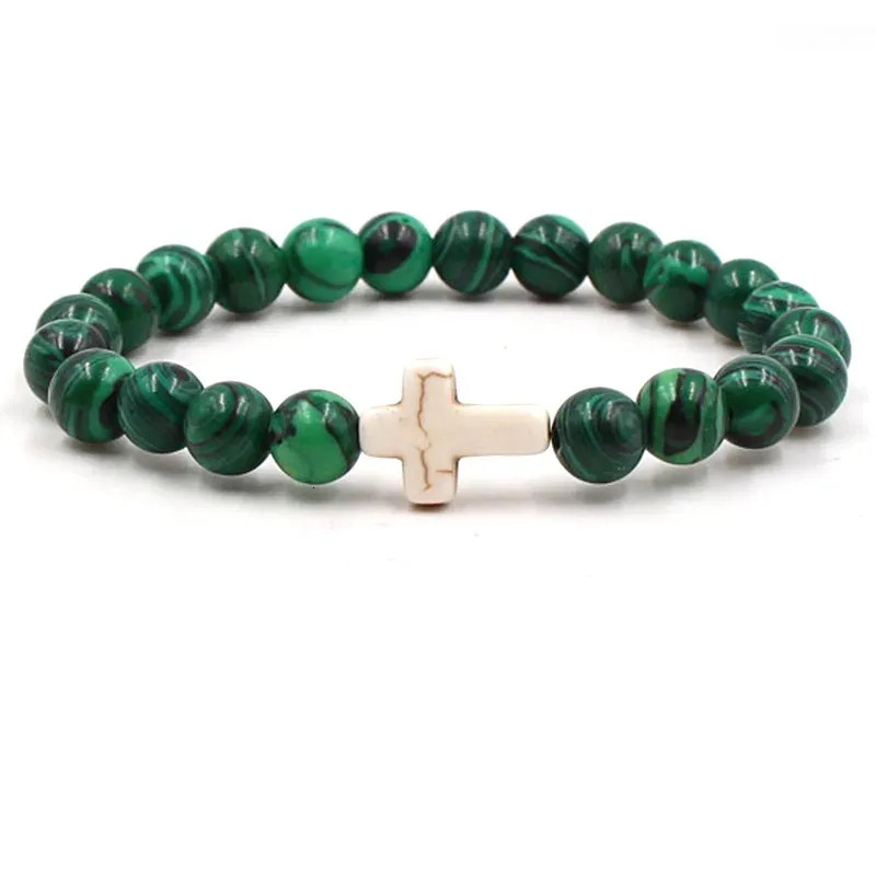 Designer's Green Stone Bead 8 Bracelets, Men's and Women's Hand Crosses, Fashion Jewelry, Elegant and Fashionable, Handmade