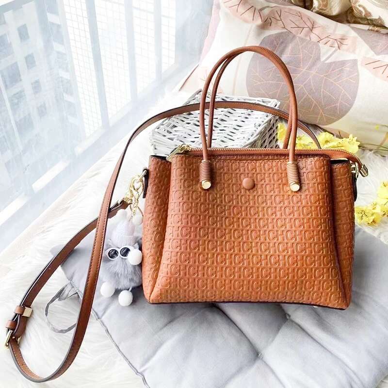 CH Letters Temperament Fashion Design Sense Hundred Brand Women's Bag Shopping Handbag Elegant Crossbody
