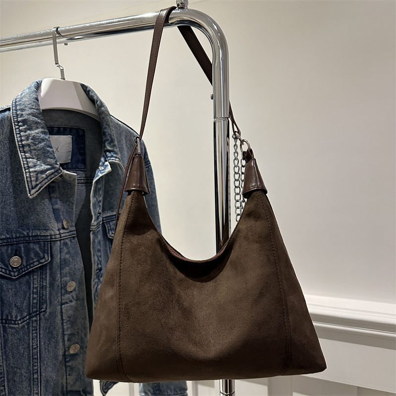 Free Delivery Designer Bag 2025 New Soft Leather Stylish Large Capacity For Women Fashionable And Personalized Casual Shoulder Crossbody Tote Luxury B