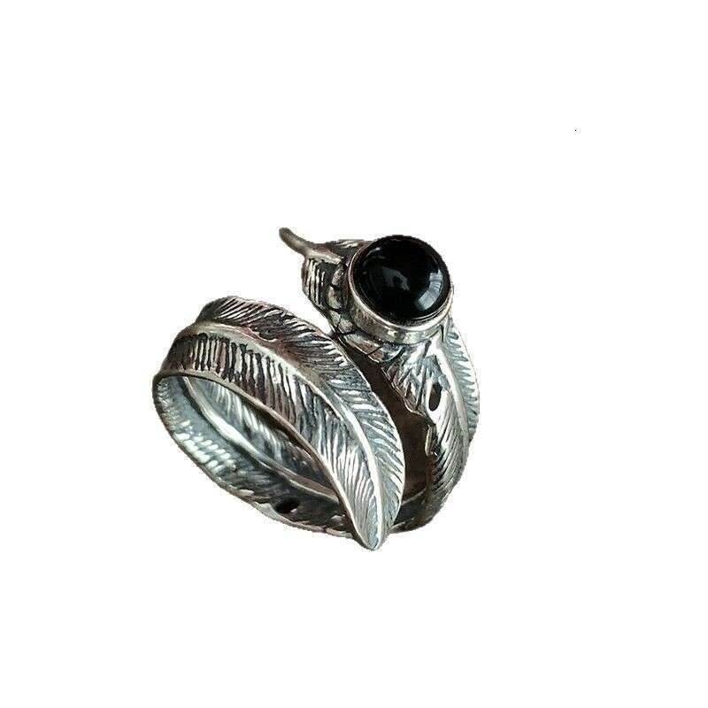 Hot selling Pupil Feather Open End Ring with Cold and Individualized Design