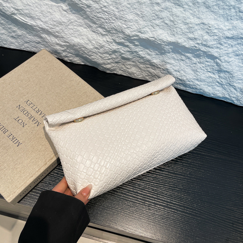 Casual Versatile Crossbody In Spring Summer 2025 New Korean Luxury Bag New Free Delivery Designer Bag Version Shoulder Bag Fashionable And Trendy Comm