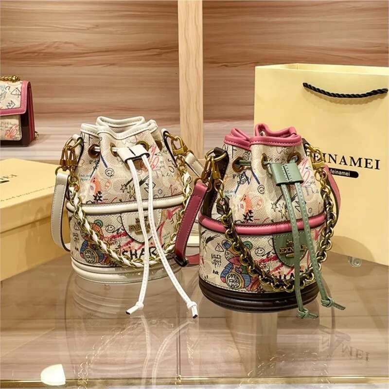 Women's Handheld Genuine Leather Drawstring 2024 Spring New Round Bucket Single Shoulder Crossbody Bag For Women