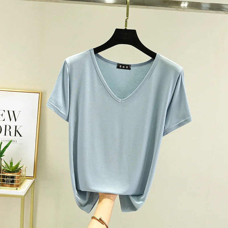Summer women Modal V-Neck Tshirt Thin Bottoming T-shirts Plus size Loose tee tops Streetwear Basic Top 250515