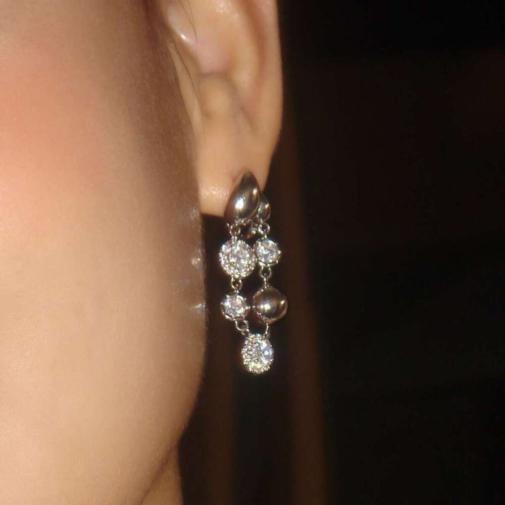 Boonee alus 2024 new two-piece earrings, light high-end round zircon versatile earrings