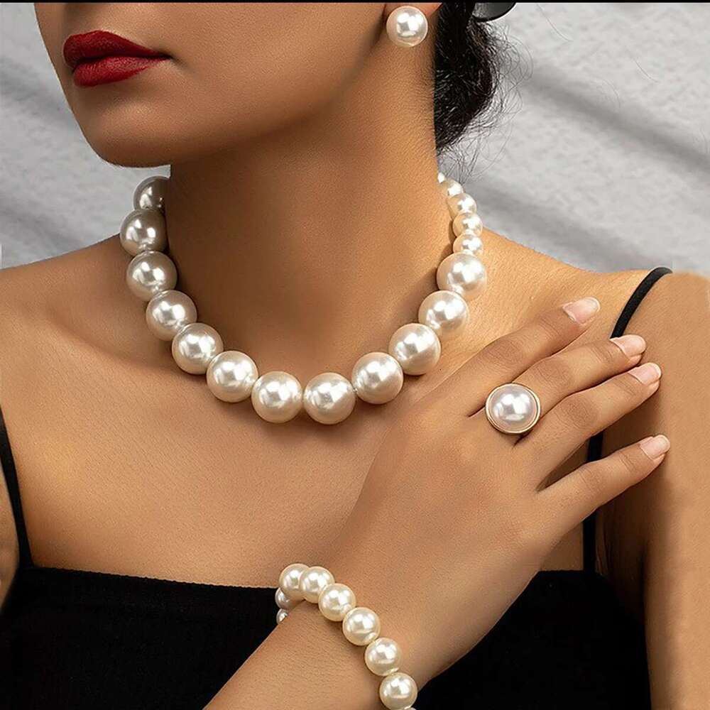 Women's Vintage Light French 5 Piece Imitation Pearl Jewelry Fashion Wedding Earring Bracelet Necklace Ring Set