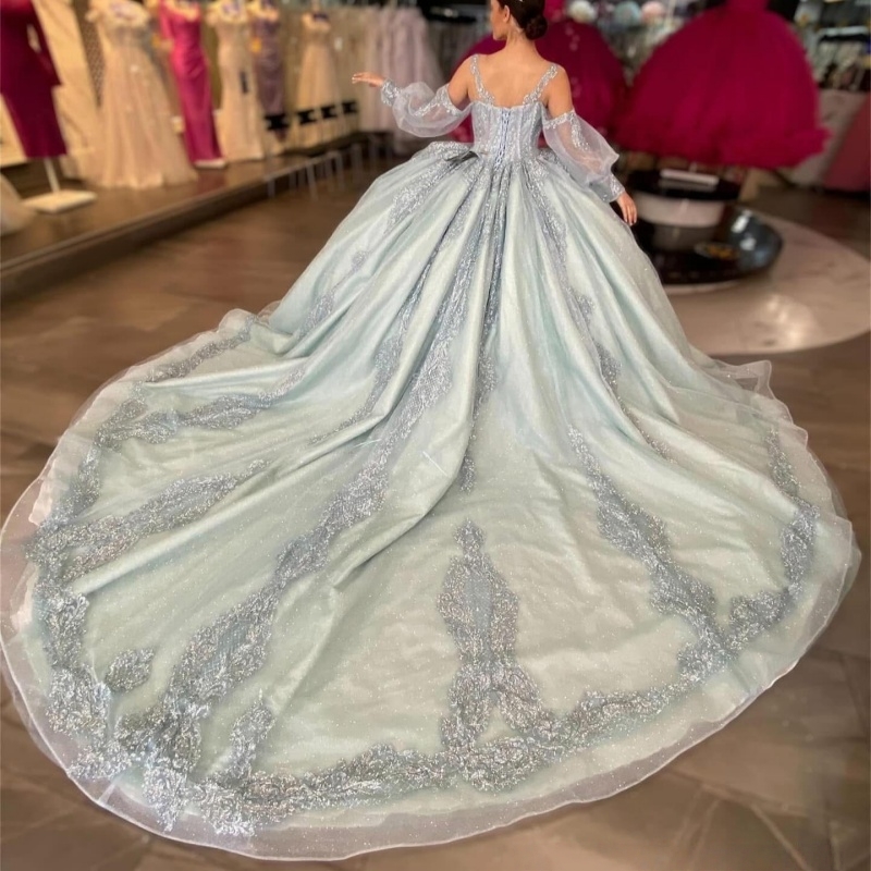 Light Blue Shiny Quinceanera Dresses Off Shoulder Ball Gown Sweet 16 Dress Applique Lace Beading Crystal Tull Birthday Party Vestidos 15 De Anos
