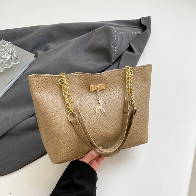 Women's Shoulder Armpit Tote Bag Casual New Free Delivery Designer Bag And Beautiful 2025 Spring New Fashion Korean Version Luxury Bag Simple Han