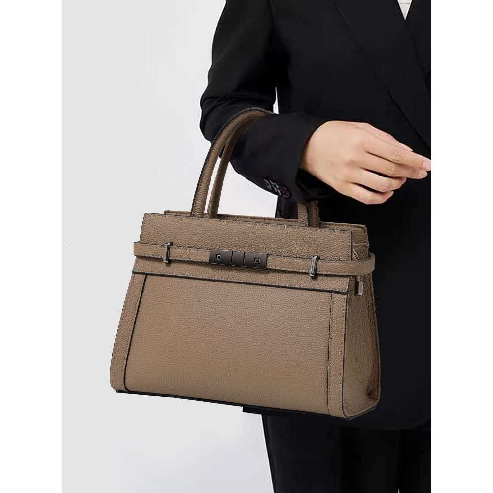 2025 New Model -Inspired Elegant Leather-Toned High-Class Top-Grain Cowhide Handbag