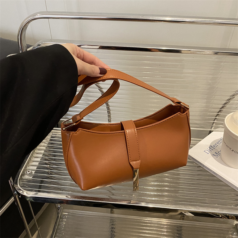 Ins French Niche Luxury Bag Texture For Women Spring 2025 New Solid Color PU Armpit New Free Delivery Designer Bag Bag Commuting Art Crossbody Bag
