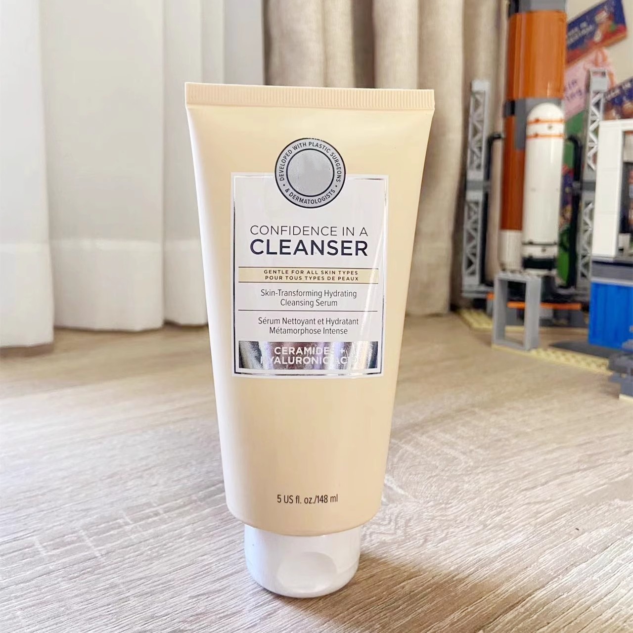 Amino Acid Facial Cleanser Cleanses Pores Gently Without Tightness And Moisturizes