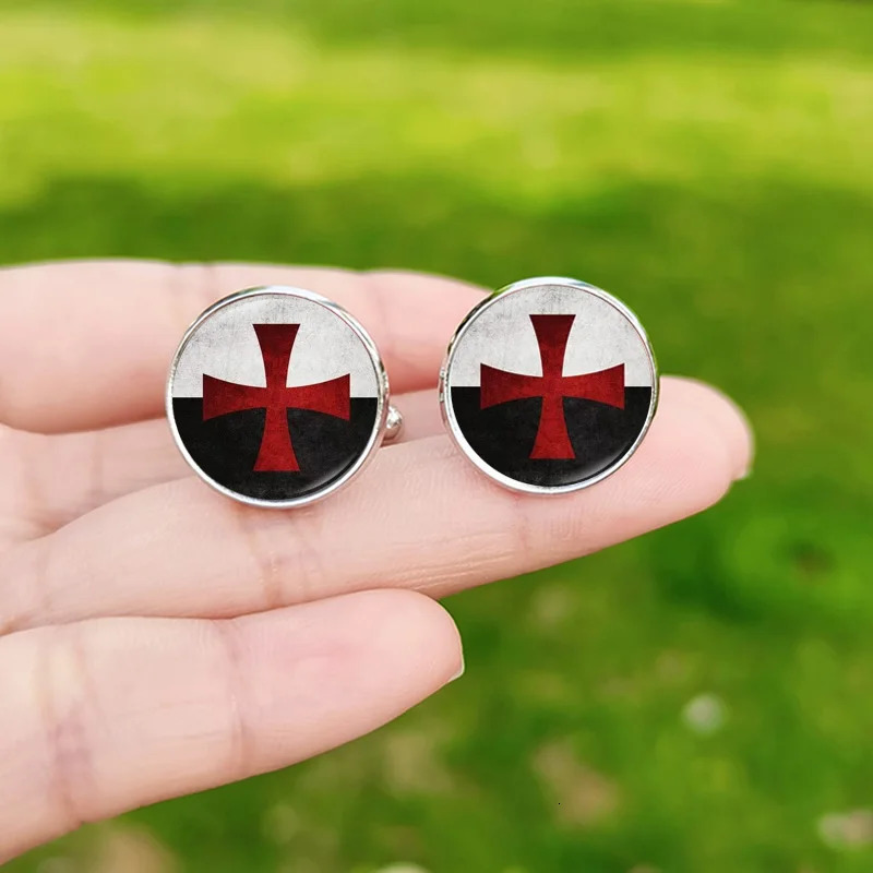 Retro Knights Templar Cufflinks High Quality Glass Dome Red Cross Masonic Pattern Exquisite Mens Cuff Links Buttons 250515