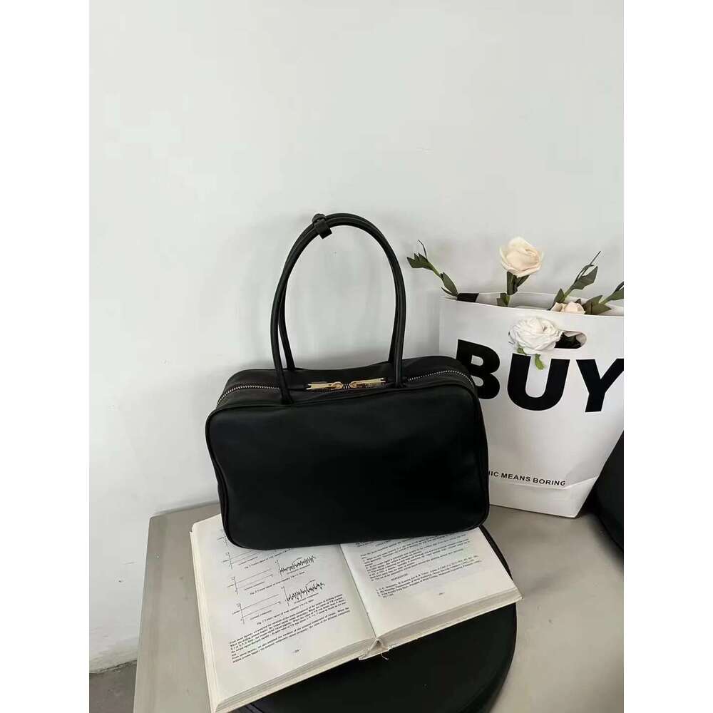 2024 Briefcase Designer Genuine Leather Women's Handbags Retro Boston Wallet Bowling Shoulder Hobo Bag
