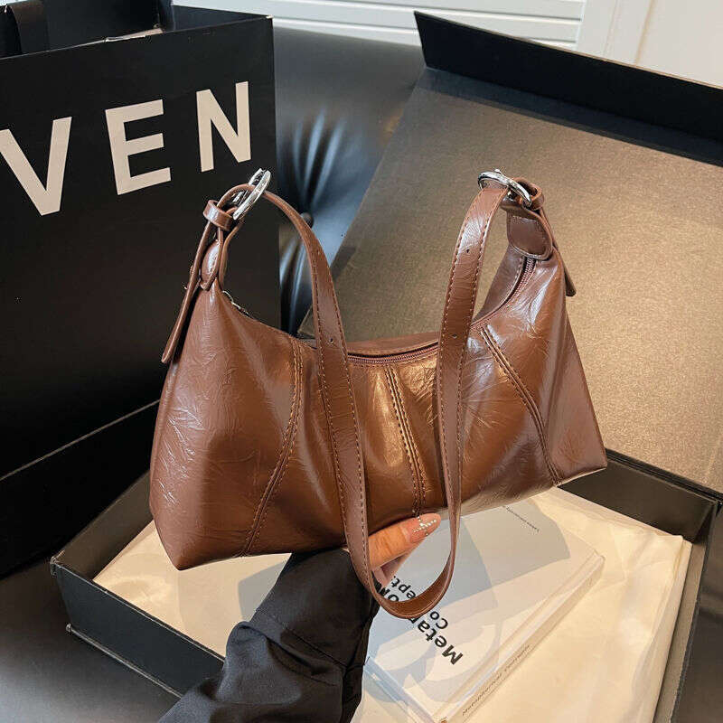 version female new item niche design casual simple high-end feeling armpit style stick bag single shoulder crossbody bag