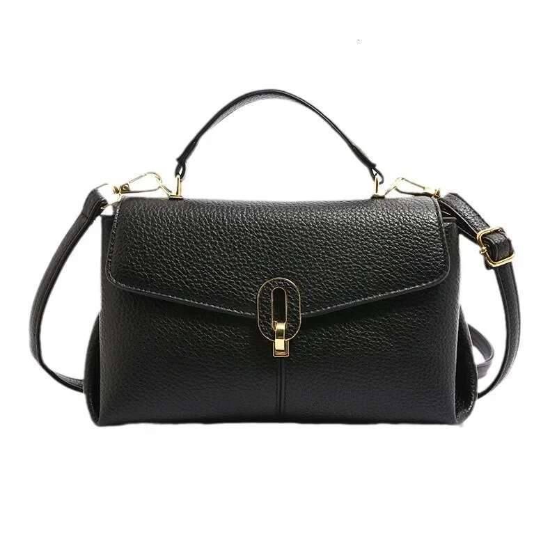 2025 Women's Light Fashionable Versatile Handbag A High - End Messenger Bag With Ample Capacity And Chic Design
