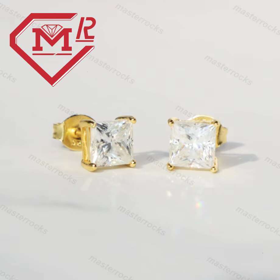 The best-selling are made of pure sier and sparkling spodumene earrings
