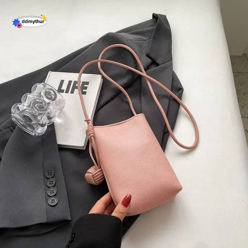 Women Leather Small Crossbody Designer Cell Phone Lightweight Fashion Shoulder Bag Ladies Travel Purse ddmythur