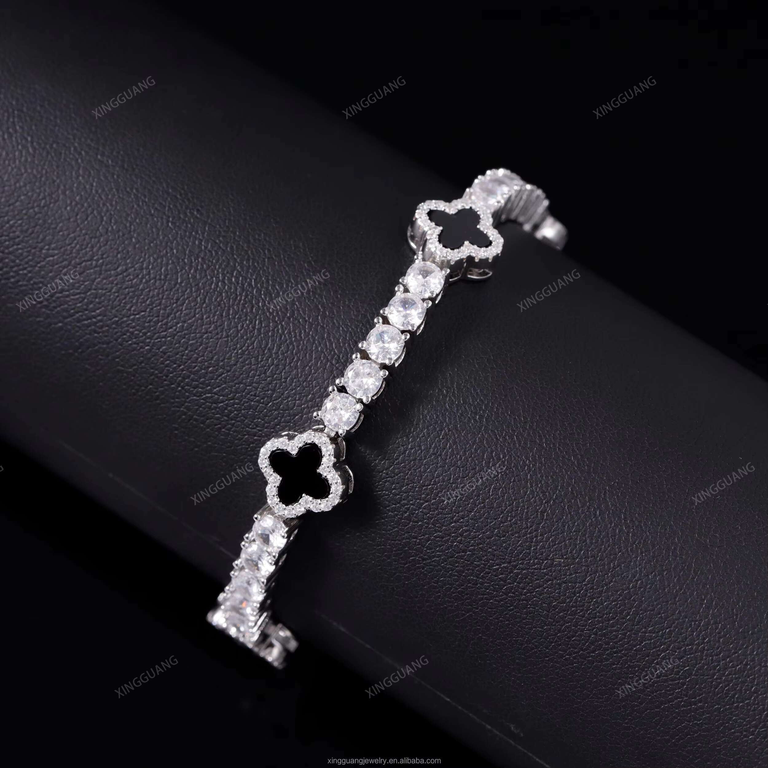 Iced Out Diamond Cuban Bracelet 925 Sterling Silver VVS Moissanite Diamond Four Leaf Clover Tennis Bracelet 3mm 4mm Tennis Chain