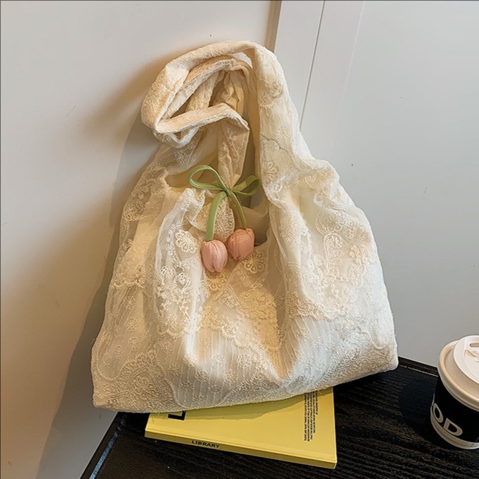 Korean Sweet Lace Underarm for Women 2025 New Fashion Solid Color Embroidered Large Capacity Commuter Shoulder Bag
