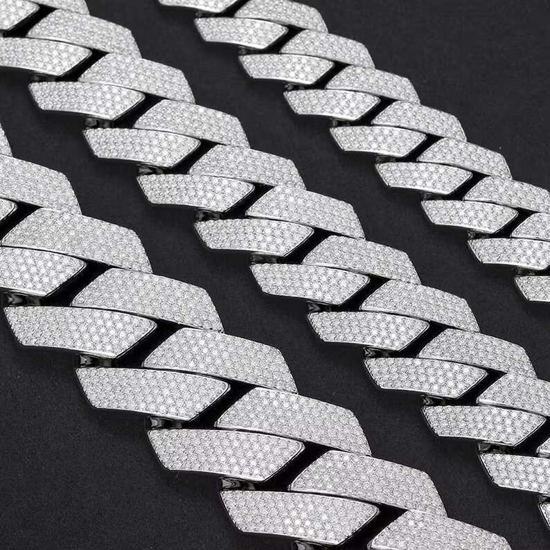 Master rock Hiphop chain 18mm pure sier ice out 4 rows of Moissanite Cuban chains