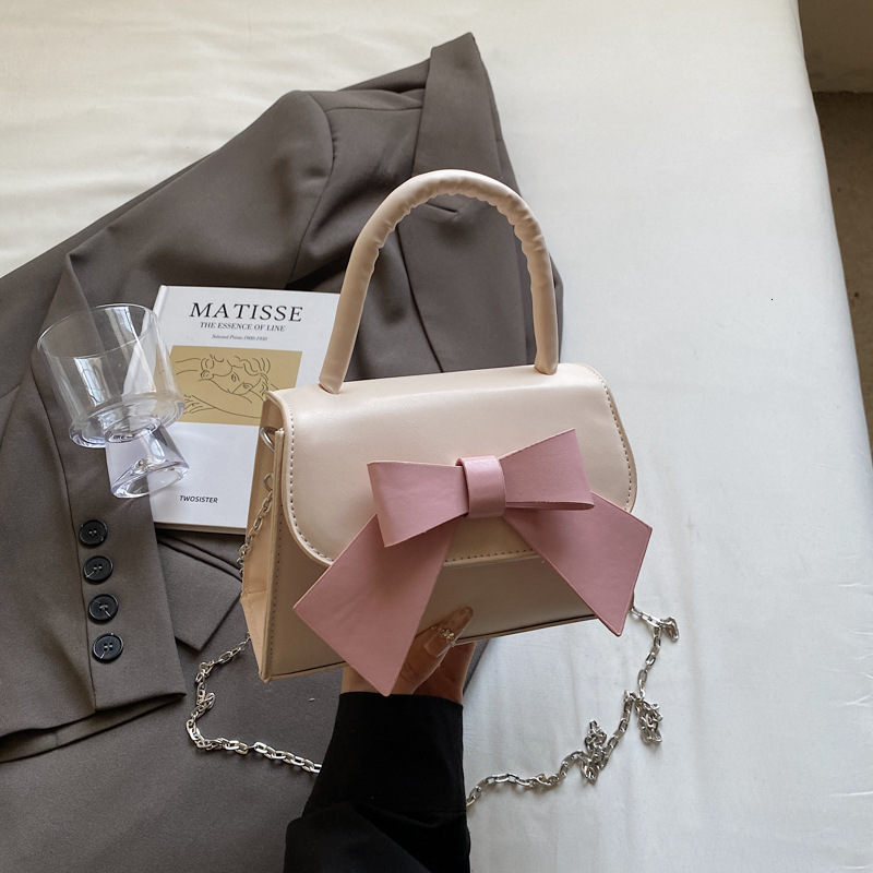 New Free Delivery Designer Bag Texture Niche Crossbody 2025 Spring And Summer This Year's Popular Butterfly Bow Stylish Mini Bag Luxury Bag Desig