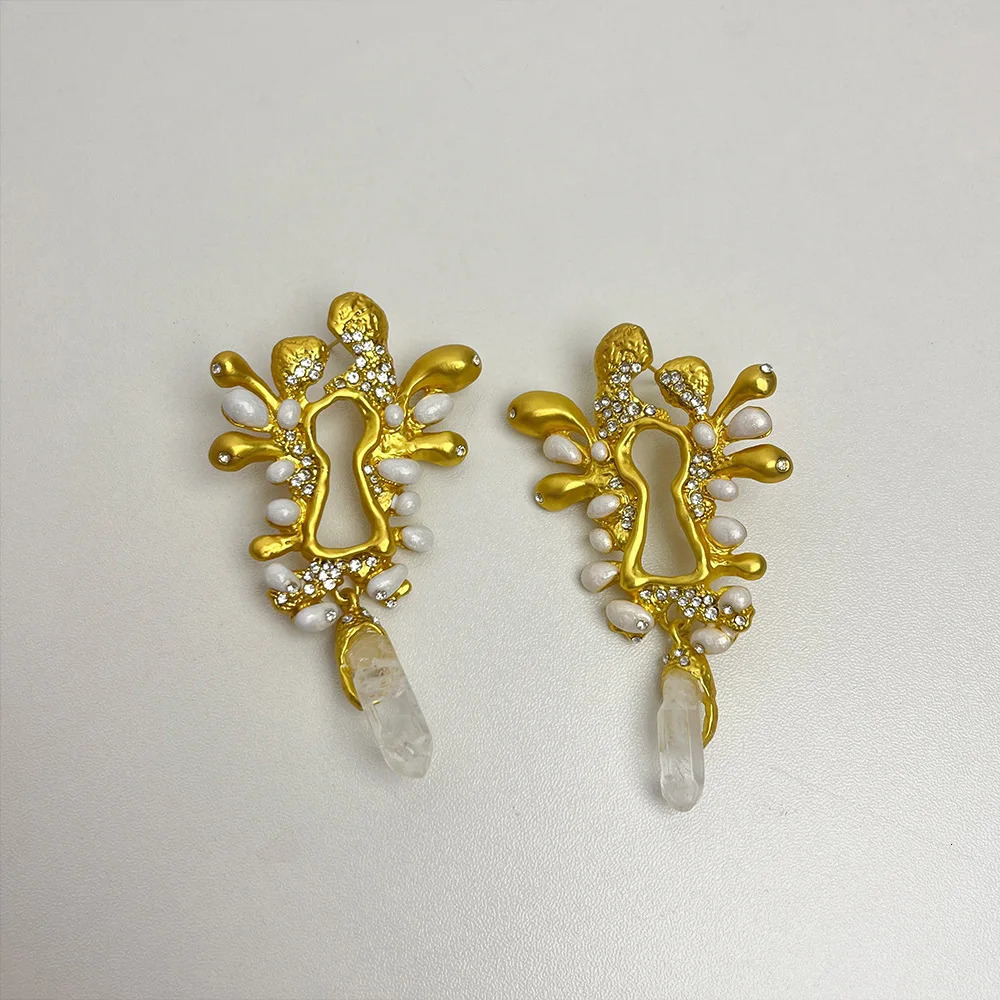 Vintage Keyhole Shaped Natural Stone Unique Earrings 250515