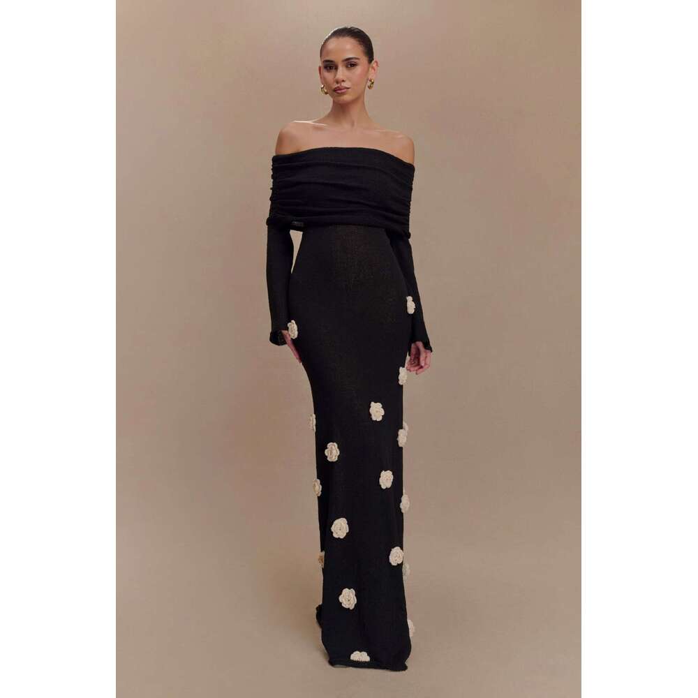 White Dress Maxi Dress 2024 New Women's Sexy Three-Dimensional Flower Long Skirt, One Shoulder Knitted Dress, Autumn And Winter Skirt KQ