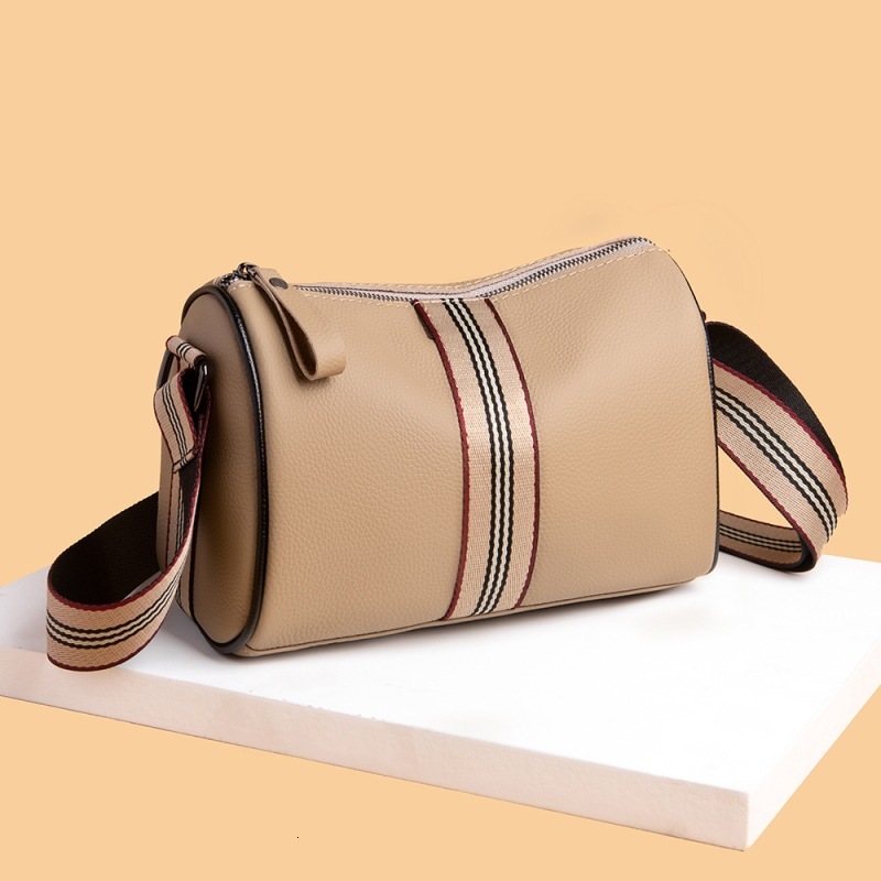 Top Quality Brand High Quality New Style Free Delivery Designer Bag Head Layer Cowhide 2024 New High-end Single Shoulder Crossbody Casual Leather Wome