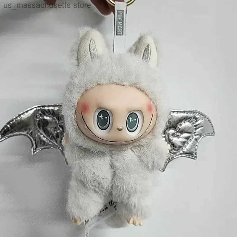 2025 New hot The Monsters Angel In Clouds Vinyl Face Doll blind box Keyring Kawaii Figure Collectible Decor Gifts y250515WBUT