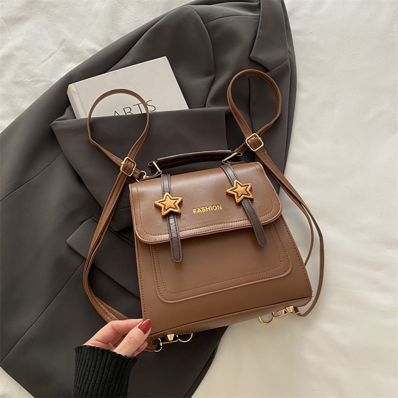 Free Delivery Designer Bag Korean Version Small 2025 Commuter Feminine Style New Student Backpack Texture Hand Trend Luxury Bag