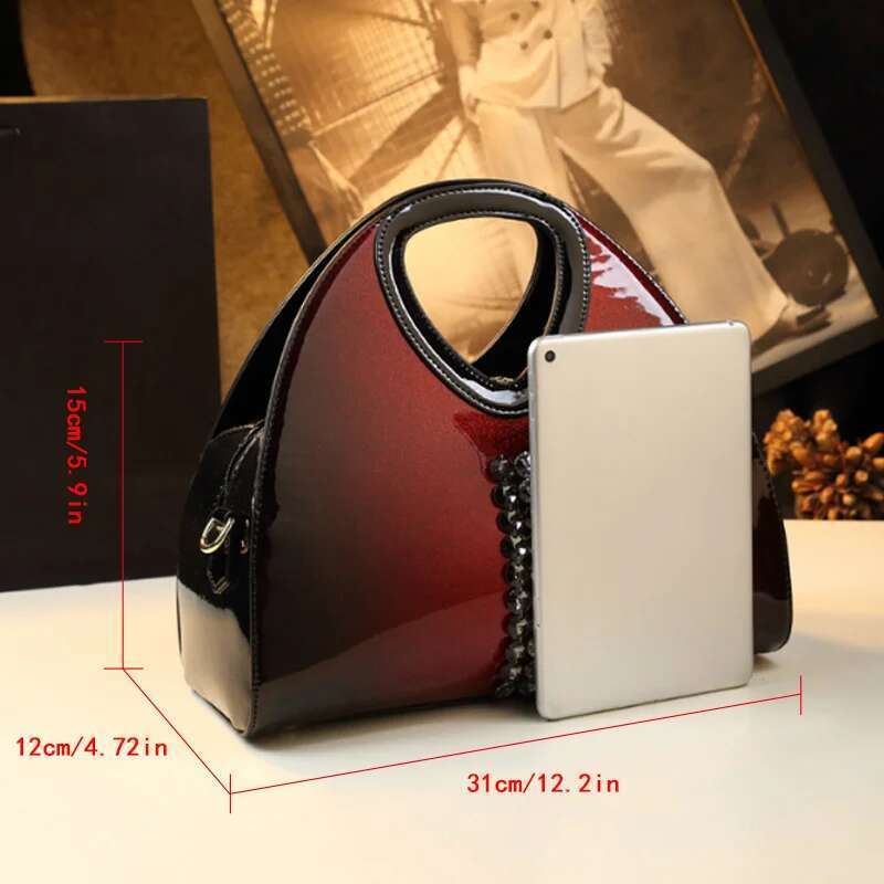 Fashion Gradient Patent Leather Clutch Bag For Women With Large Capacity And Versatile Carrying Options