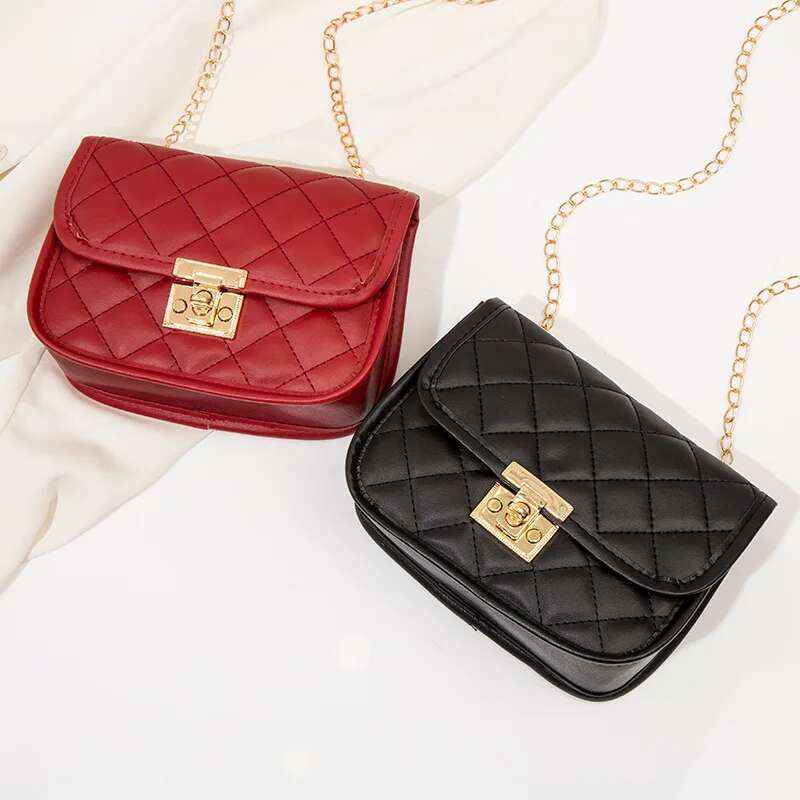 Embroidered 2025 New Ladies Bags Trendy Women's Cross border Small Square Fashion Chain Bag